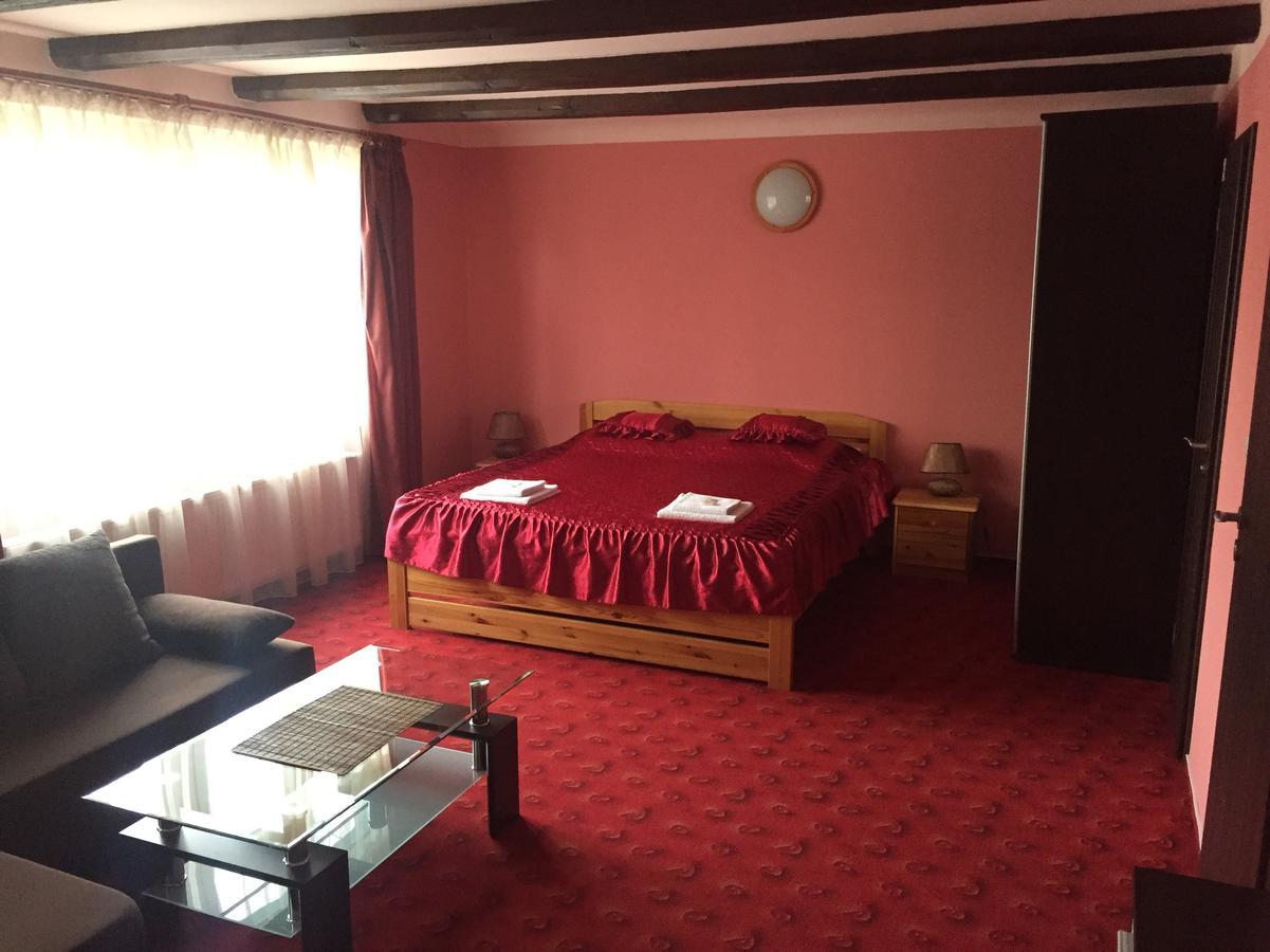 Penzion- Leslav Ceske Budejovice Extérieur photo